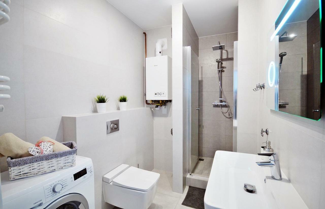 - Sloneczny Apartment
